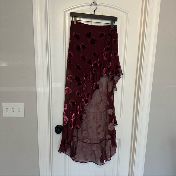 For Love & Lemons Sophie Velvet Floral Skirt Asymmetrical Silk Pink Size Medium - Picture 3 of 7